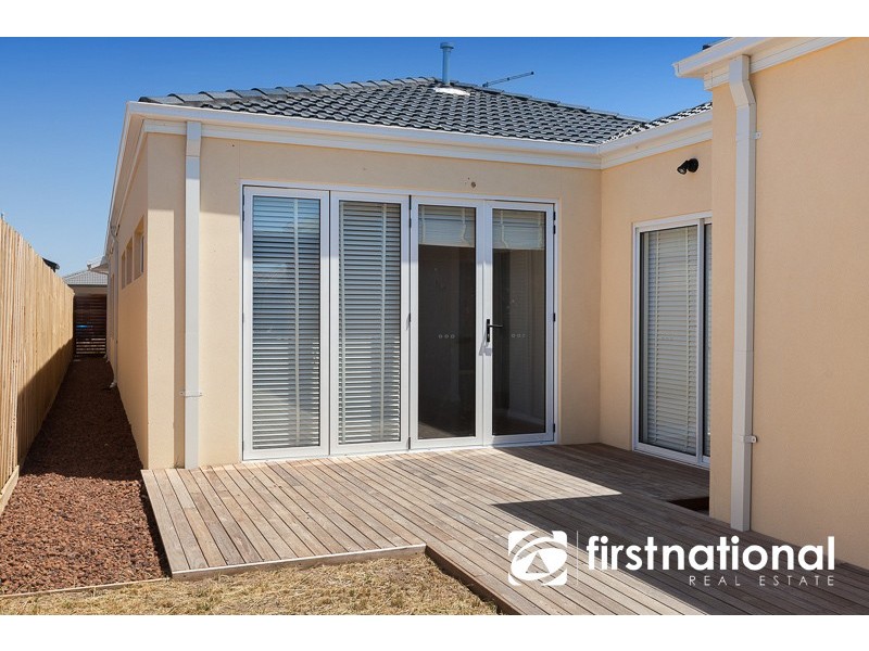 5 Fern Street, Officer VIC 3809