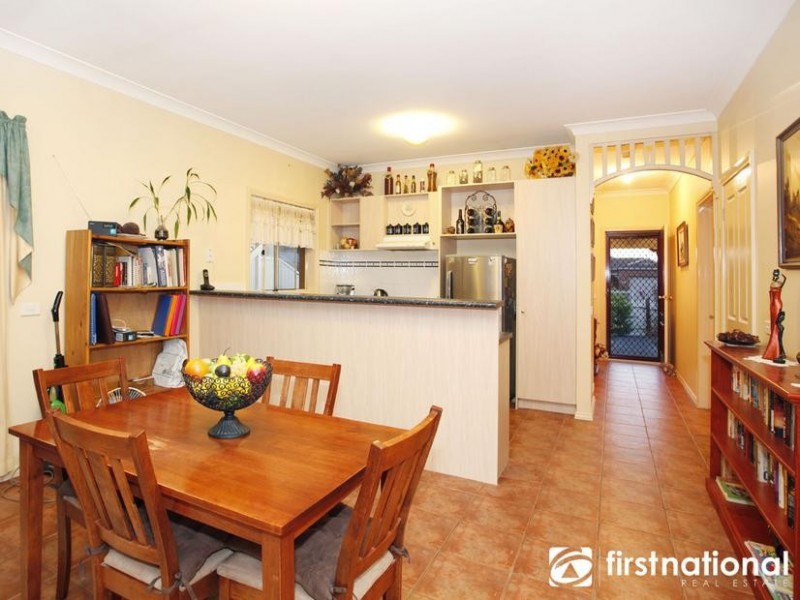 2 Mitchell Close, Pakenham VIC 3810