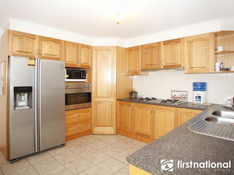 4 Drysdale Street, Pakenham VIC 3810