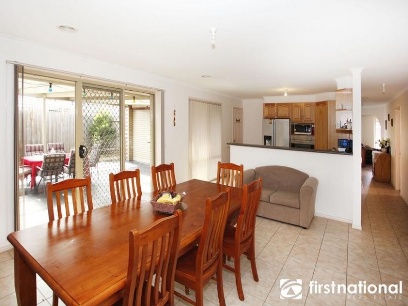 4 Drysdale Street, Pakenham VIC 3810