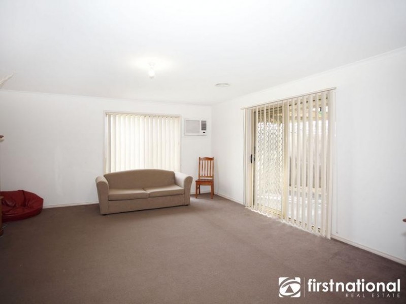 4 Drysdale Street, Pakenham VIC 3810