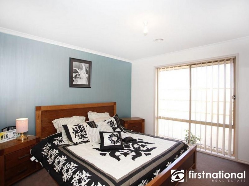 4 Drysdale Street, Pakenham VIC 3810