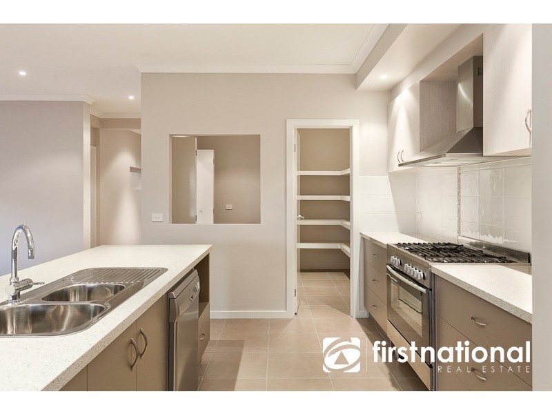 29 Arthur Phillip Drive, Pakenham VIC 3810