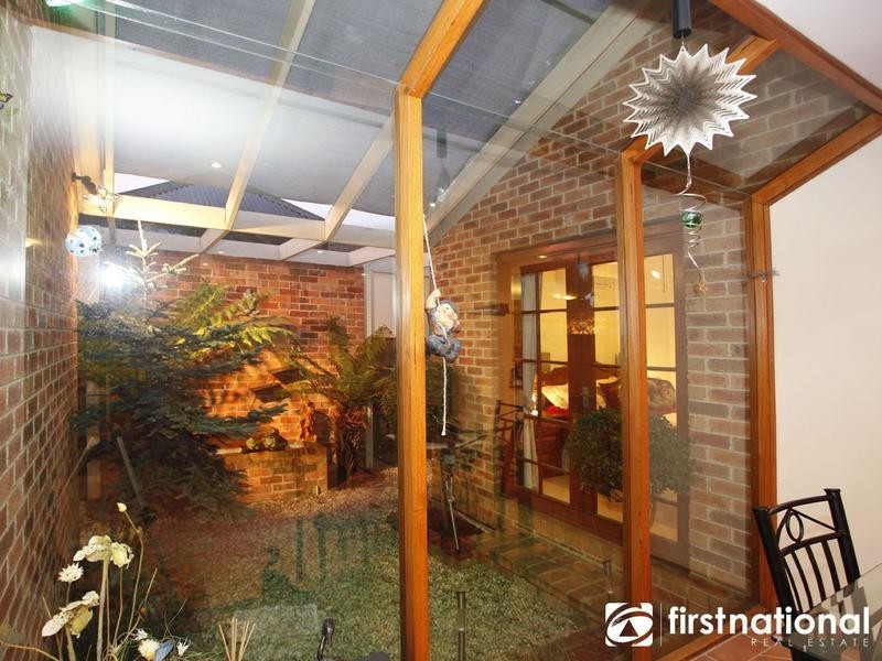 9 Highland Drive, Pakenham VIC 3810