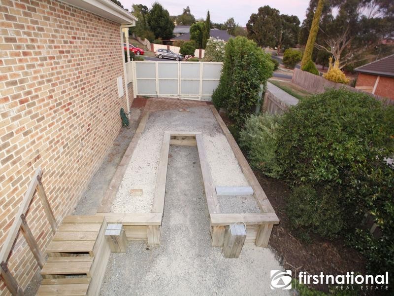 9 Highland Drive, Pakenham VIC 3810