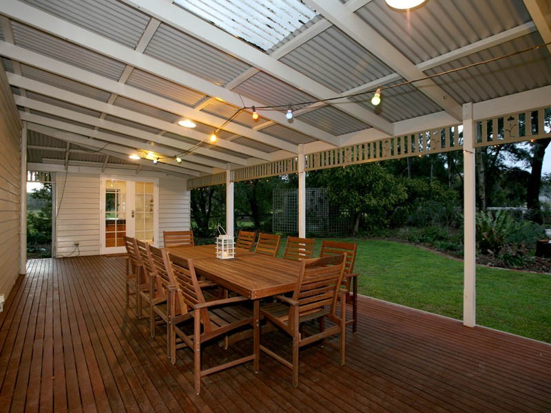 166 Toomuc Valley Road, Pakenham VIC 3810