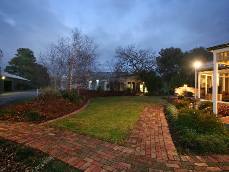 166 Toomuc Valley Road, Pakenham VIC 3810