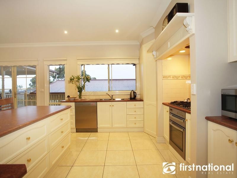 6 George Street, Bunyip VIC 3815