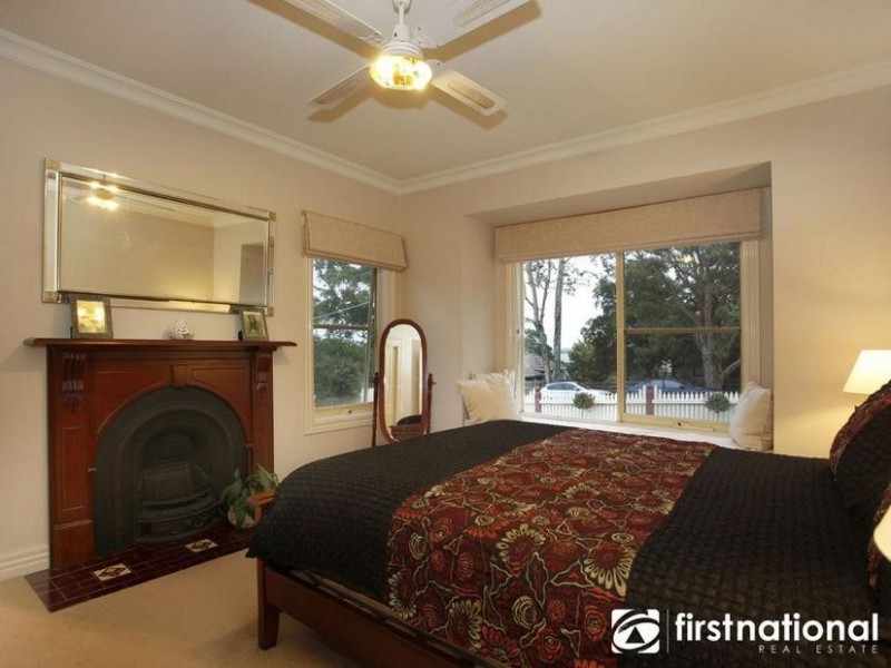6 George Street, Bunyip VIC 3815