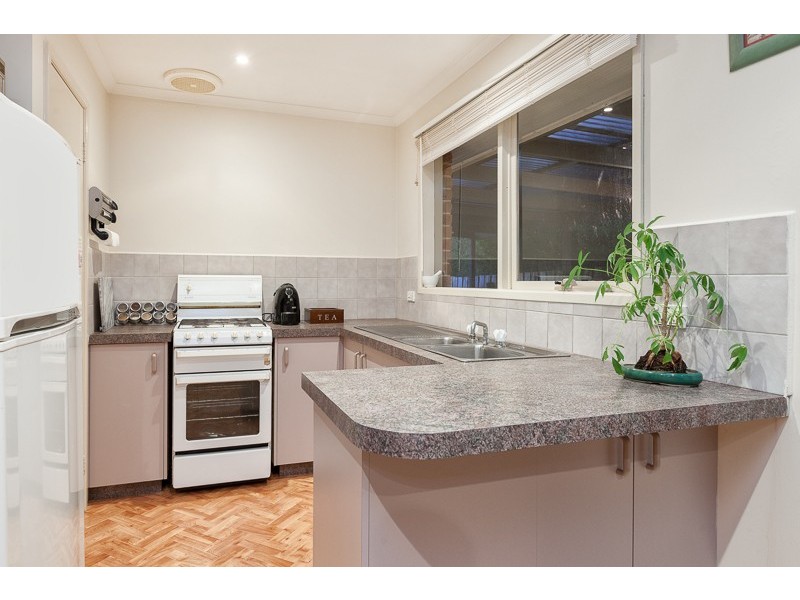 53 Meeking Drive, Pakenham VIC 3810