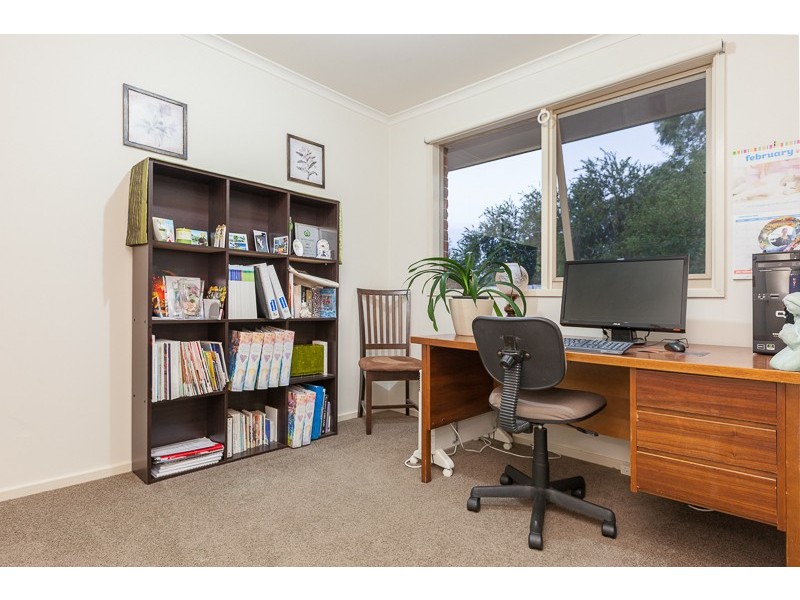 53 Meeking Drive, Pakenham VIC 3810