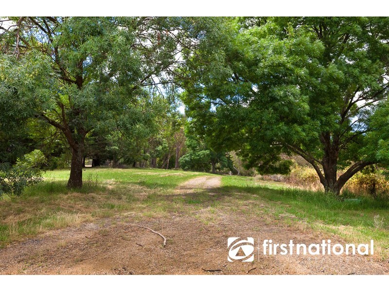 5 Roy Ross Court, Pakenham Upper VIC 3810