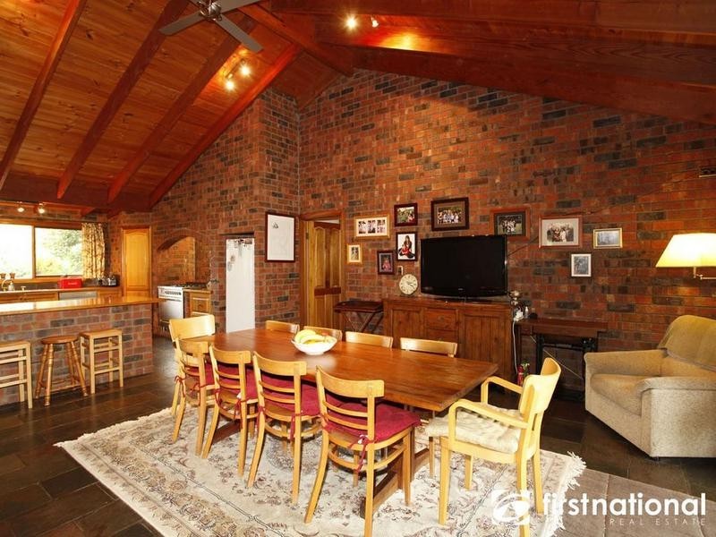 425 Bessie Creek Road, Nar Nar Goon North VIC 3812