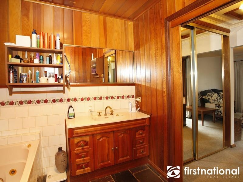 425 Bessie Creek Road, Nar Nar Goon North VIC 3812