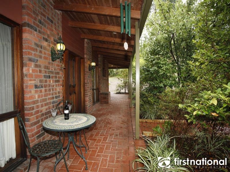 425 Bessie Creek Road, Nar Nar Goon North VIC 3812