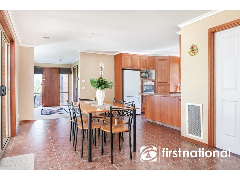 22 Breyleigh Drive, Pakenham VIC 3810