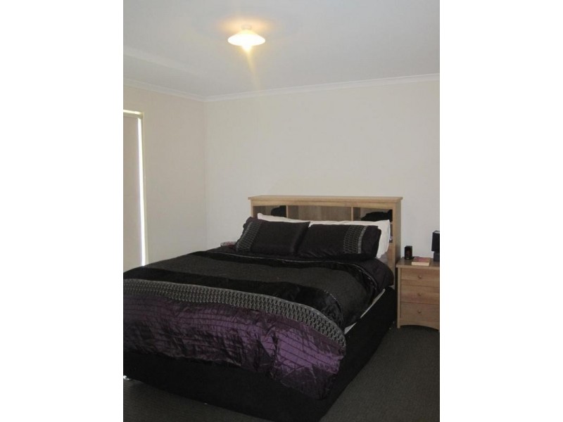 10 Keating Street, Pakenham VIC 3810