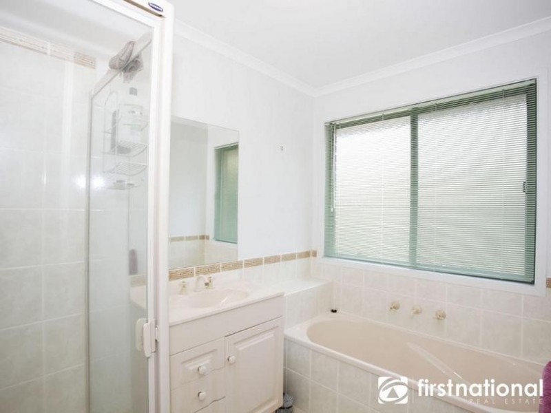 23 Hartsmere Drive, Berwick VIC 3806