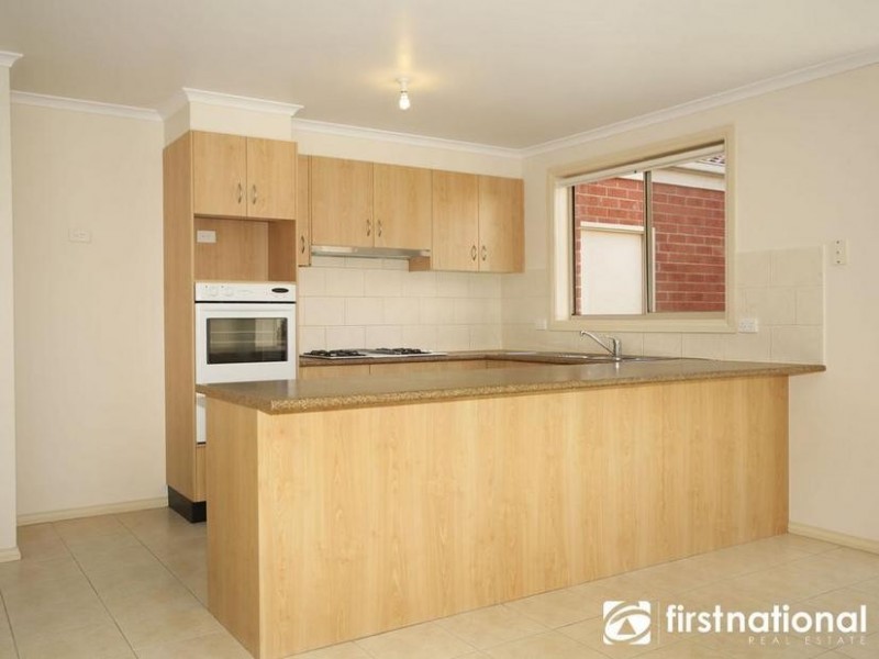 9 Wisteria Court, Pakenham VIC 3810