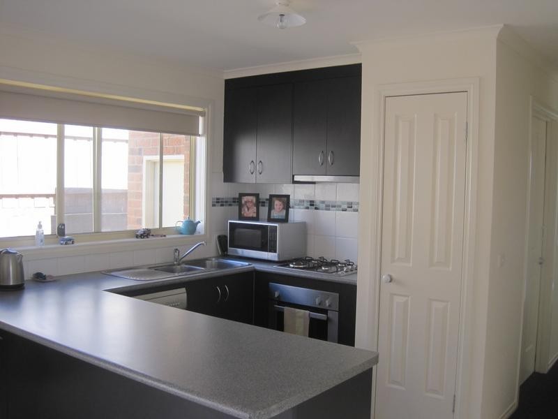 19/18 Ben Drive, Pakenham VIC 3810