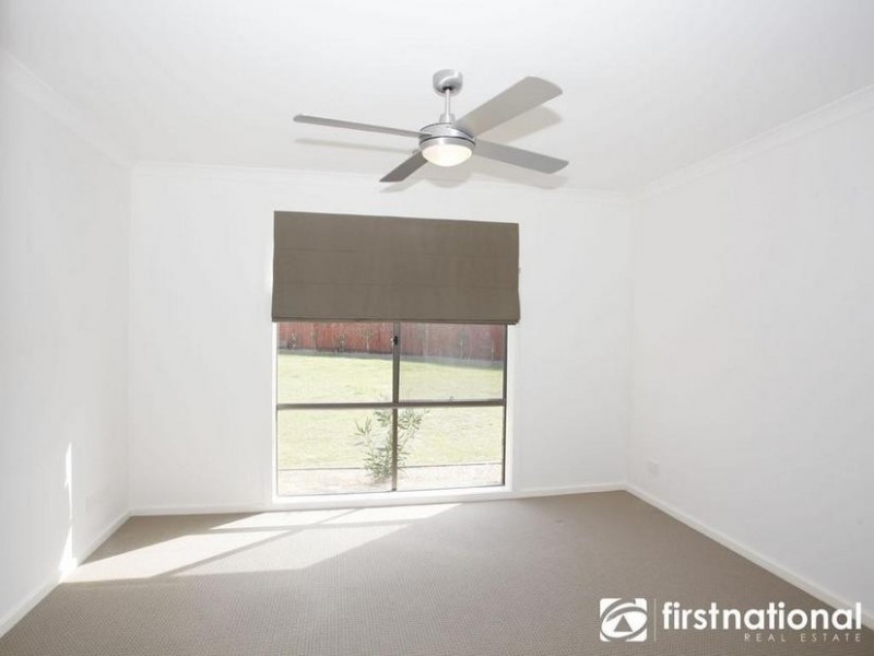 2 Ronit Court, Pakenham VIC 3810