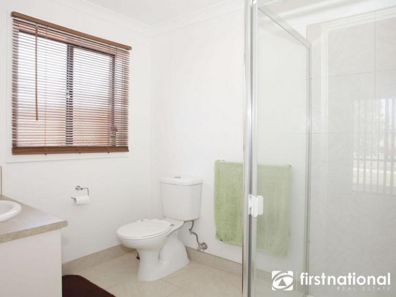 2 Ronit Court, Pakenham VIC 3810