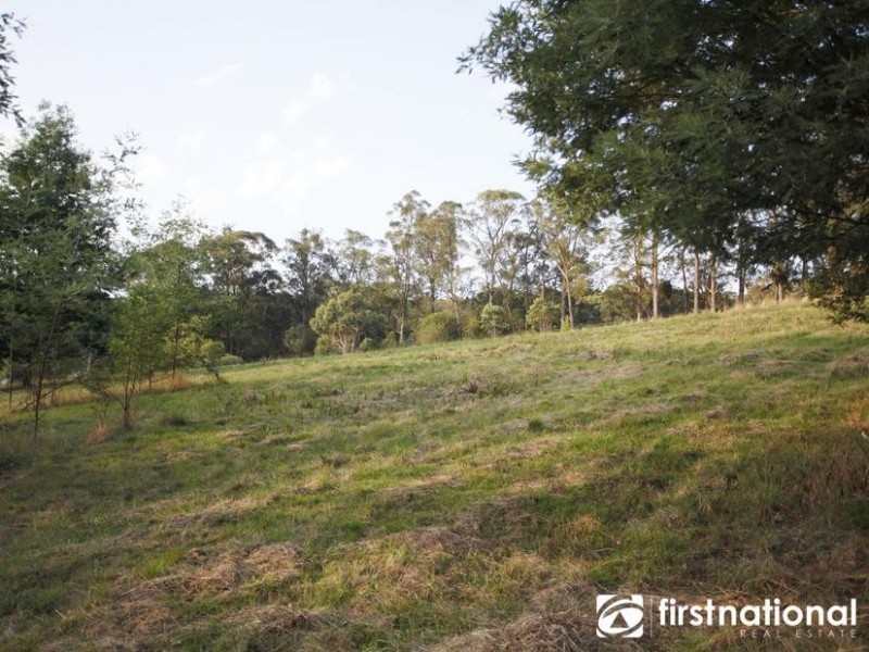 990 Pakenham Road, Pakenham Upper VIC 3810