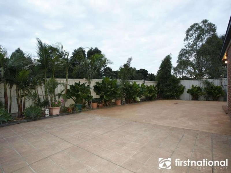 51 Hartland Circuit, Pakenham VIC 3810