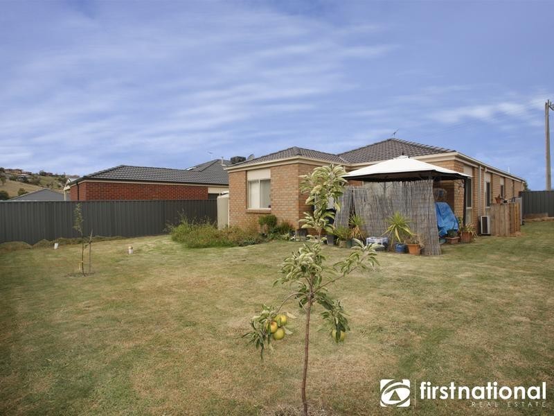 53 Syme Road, Pakenham VIC 3810