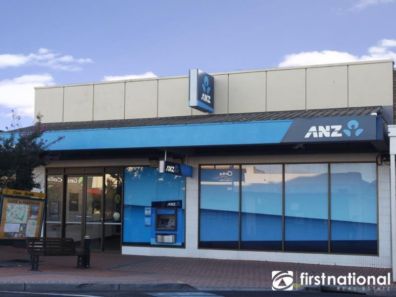 140 Main Street, Pakenham VIC 3810