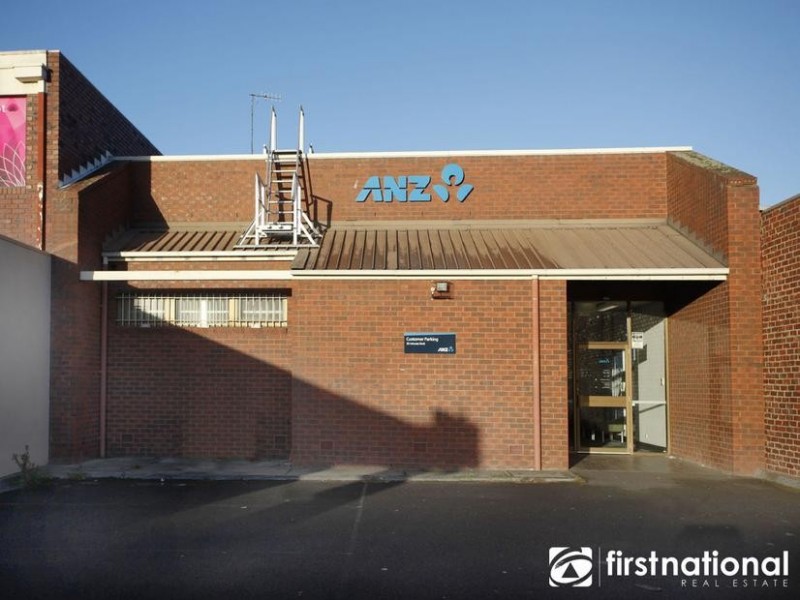 140 Main Street, Pakenham VIC 3810