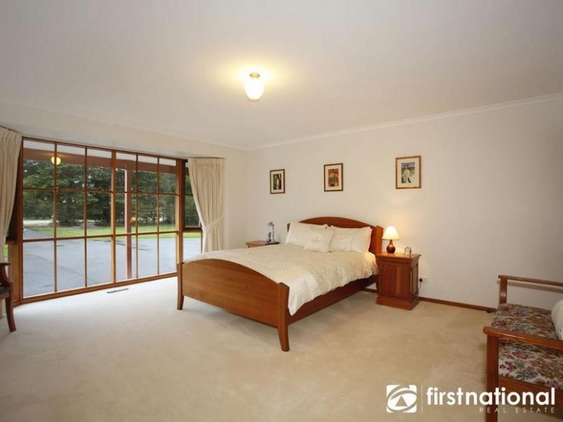 33 Home Rd, Nar Nar Goon VIC 3812