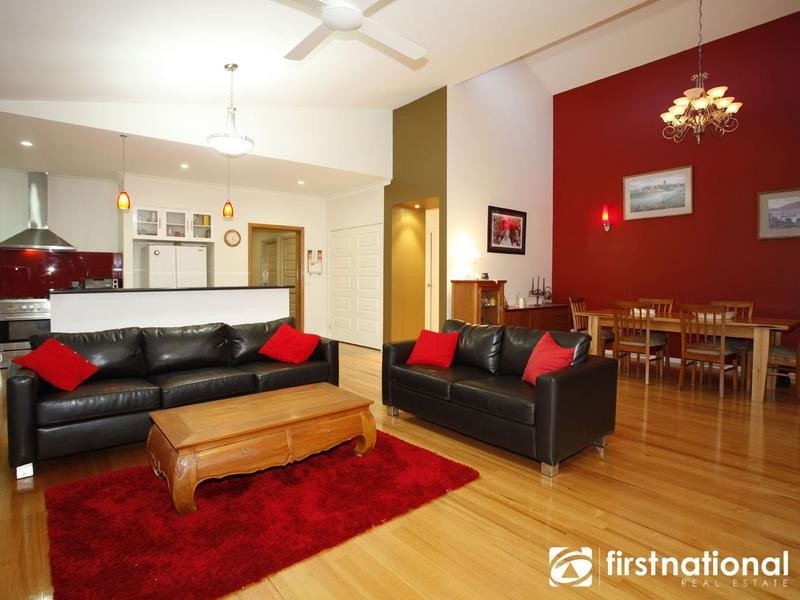 2 Royanne Close, Bunyip VIC 3815