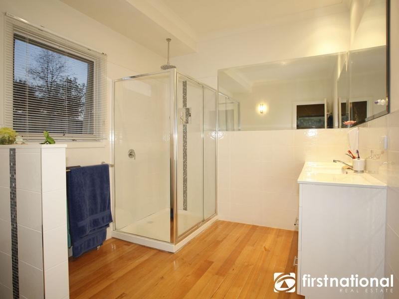 2 Royanne Close, Bunyip VIC 3815