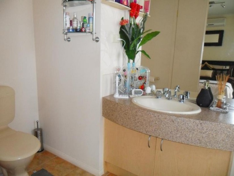 9 Blackmore Close, Pakenham VIC 3810