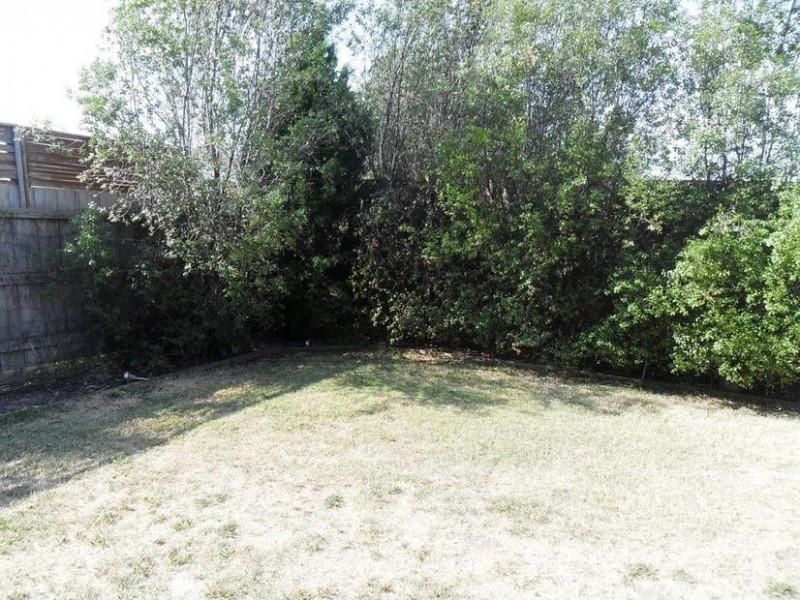 9 Blackmore Close, Pakenham VIC 3810