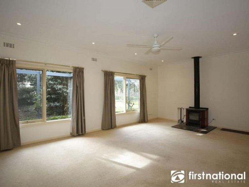 30 Harvie Road, Pakenham Upper VIC 3810