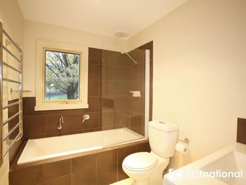 30 Harvie Road, Pakenham Upper VIC 3810