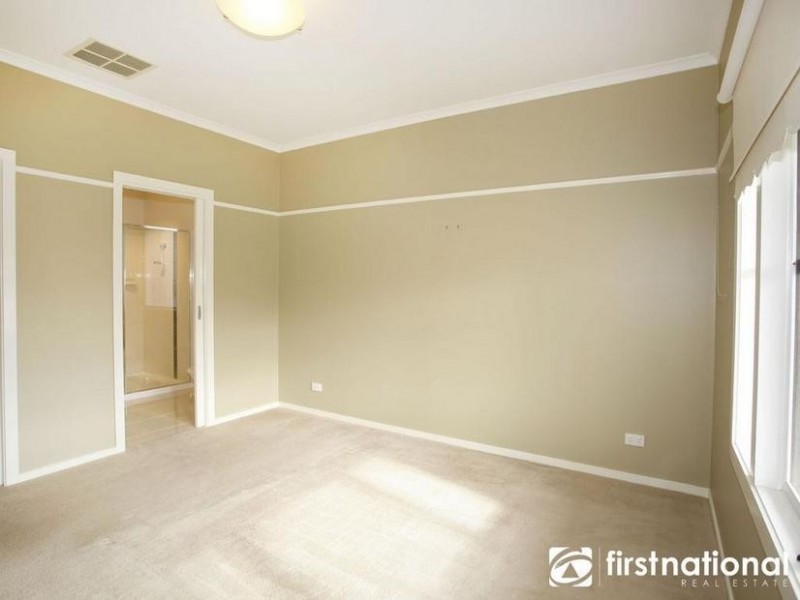 23 Adrian Drive, Pakenham VIC 3810