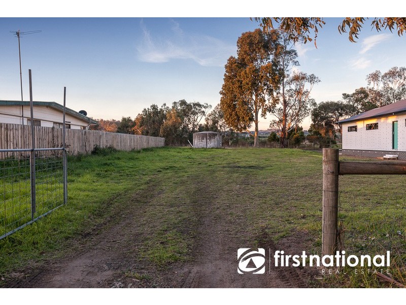 196 Toomuc Valley Road, Pakenham VIC 3810