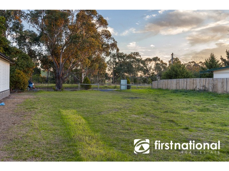 196 Toomuc Valley Road, Pakenham Upper VIC 3810