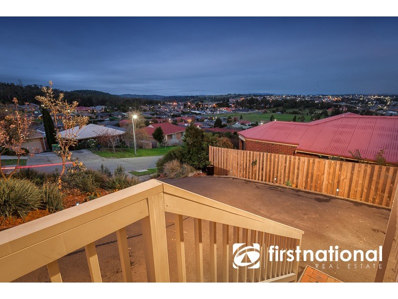 37 Union Avenue, Pakenham VIC 3810