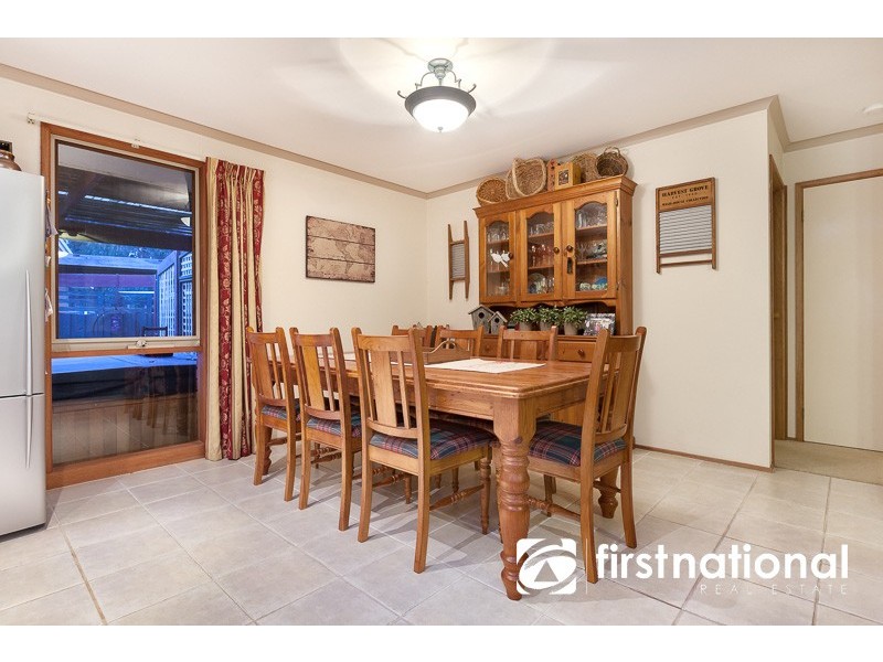 4 Bastow Close, Pakenham VIC 3810