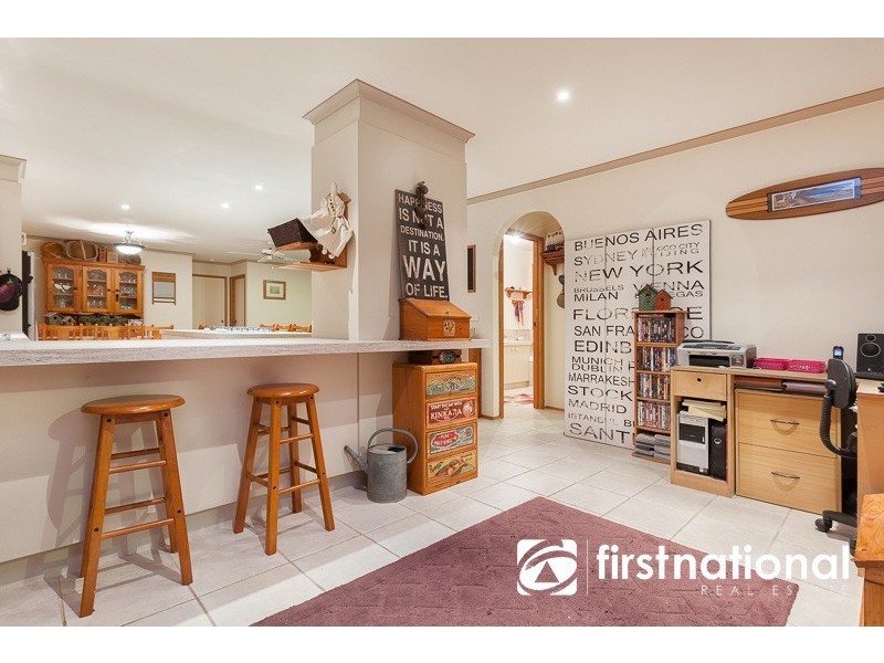 4 Bastow Close, Pakenham VIC 3810