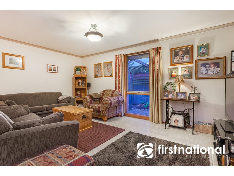 4 Bastow Close, Pakenham VIC 3810