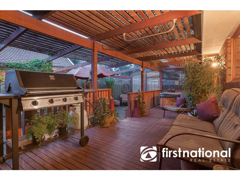4 Bastow Close, Pakenham VIC 3810