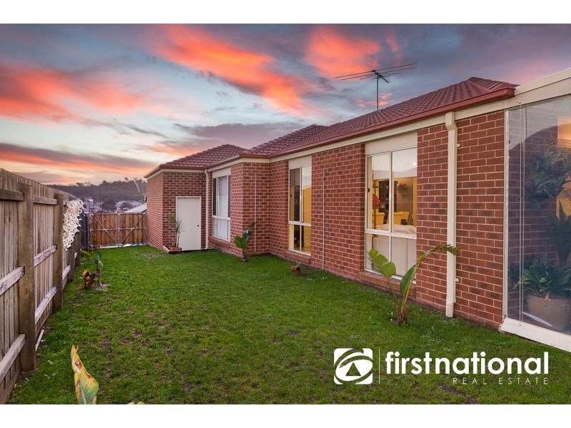 19 Yellow Gum Drive, Pakenham VIC 3810