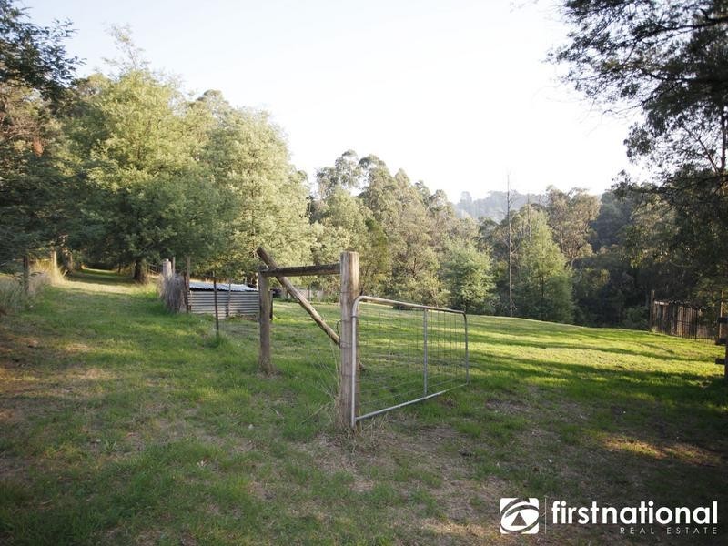 990 Pakenham Road, Pakenham Upper VIC 3810