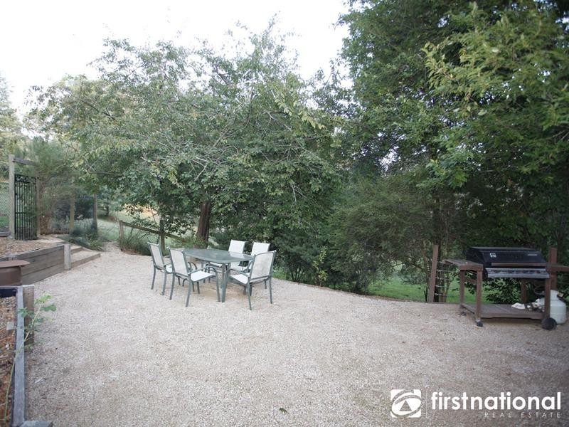 990 Pakenham Road, Pakenham Upper VIC 3810