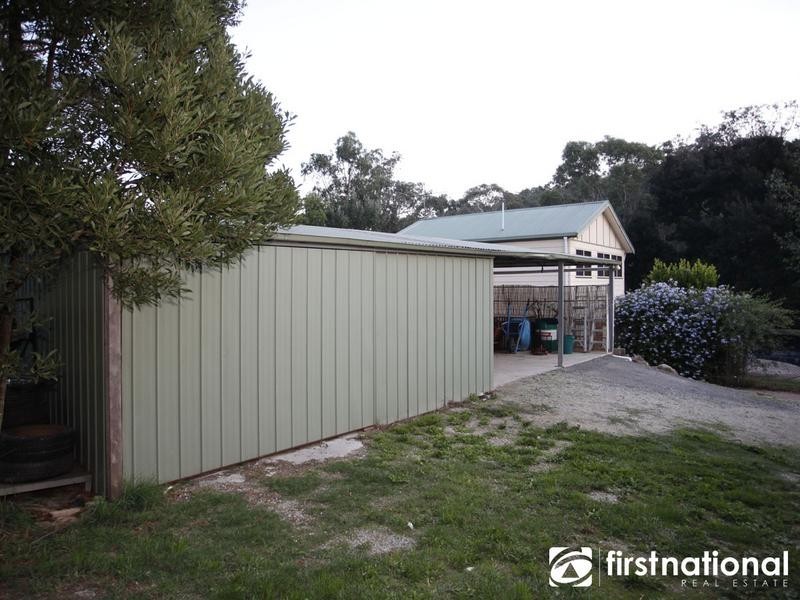 990 Pakenham Road, Pakenham Upper VIC 3810